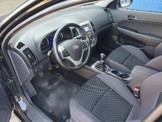 Hyundai I-30 CW 1.6i i-Motion picture 12