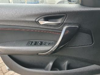 BMW 1-serie 118i Business+ Automaat picture 15