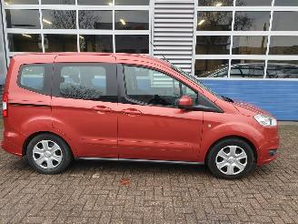 Ford Tourneo Courier 1.0 Titanium picture 6