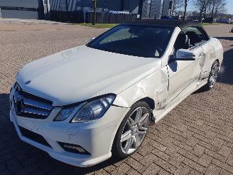 krockskadad bil auto Mercedes E-klasse 500 Elegance Automaat 2011/7