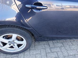 Volvo V-40 2.0 D2 Kinetic Automaat picture 10