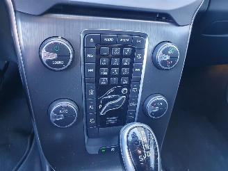 Volvo V-40 2.0 D2 Kinetic Automaat picture 21
