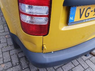 Volkswagen Caddy 1.6 TDI Maxi BMT picture 13