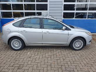 Ford Focus 1.8 Limited schadevrij picture 6