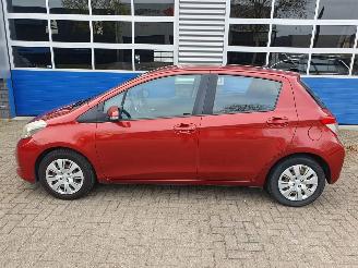 Toyota Yaris 1.3 VVT-i Aspiration picture 2