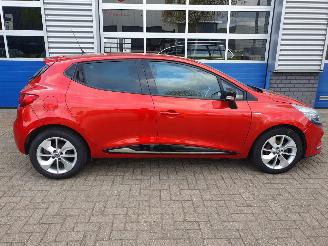 Renault Clio 0.9 TCe Limited picture 6