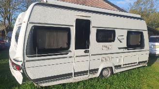damaged caravans Fendt  SAPHIR 465 2019/7
