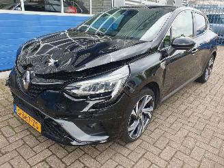 Damaged car Renault Clio 1.3 TCe R.S. Line Automaat 2020/1