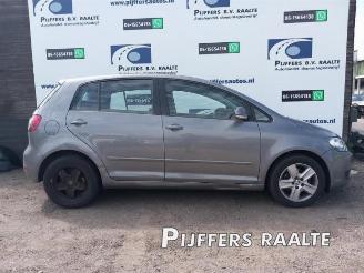 Vrakbiler auto Volkswagen Golf plus Golf Plus (5M1/1KP), MPV, 2005 / 2013 1.9 TDI 16V 2009/5