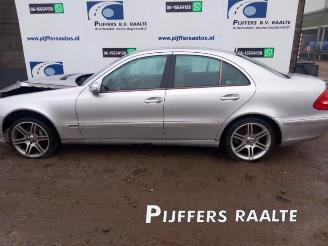 Sloopauto Mercedes E-klasse E (W211), Sedan, 2002 / 2008 3.2 E-320 V6 18V 2002/5