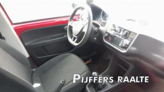 Volkswagen Up! Up! (121), Hatchback, 2011 1.0 12V 60 picture 10