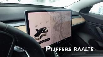 Tesla Model 3 Model 3, Sedan, 2017 Long Range 72kWh picture 10