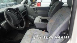 Volkswagen Transporter Transporter/Caravelle T4, Bus, 1990 / 2003 2.4 D picture 8
