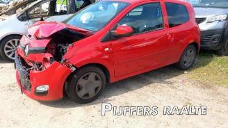 Coche siniestrado Renault Twingo Twingo II (CN), Hatchback 3-drs, 2007 / 2014 1.2 16V 2012/11