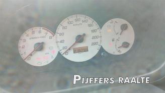 Honda Civic Civic (EP/EU), Hatchback 3-drs, 2000 / 2005 1.6 16V VTEC picture 12