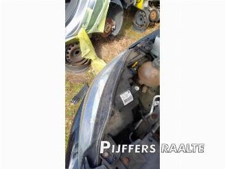 Peugeot 308 308 SW (L4/L9/LC/LJ/LR), Combi 5-drs, 2014 / 2021 1.2 12V e-THP PureTech 130 picture 30