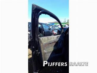 Peugeot 308 308 (L3/L8/LB/LH/LP), Hatchback 5-drs, 2013 / 2021 1.6 BlueHDi 120 picture 20