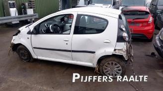 disassembly passenger cars Citroën C1 C1, Hatchback, 2005 / 2014 1.0 12V 2013/4