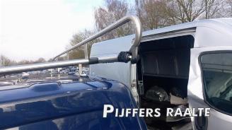 Peugeot Expert Expert (V1/VA/VB/VE/VF/VT/VY), Van, 2016 2.0 Blue HDi 180 16V picture 14