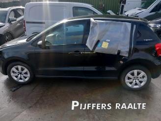 Volkswagen Polo Polo V (6R), Hatchback, 2009 / 2017 1.6 TDI 16V 105 picture 5