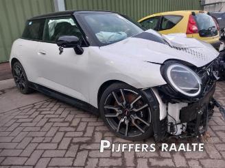 Auto da rottamare Mini Mini Mini Electric (J01), Hatchback 3-drs, 2023 Cooper E 2024/7