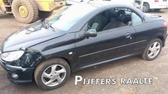 Uttjänta bilar auto Peugeot 206 206 CC (2D), Cabrio, 2000 / 2007 1.6 16V 2006/6