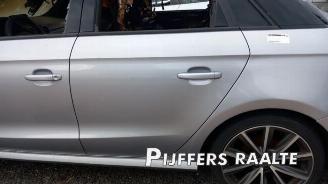 Audi A1 A1 Sportback (8XA/8XF), Hatchback 5-drs, 2011 / 2018 1.0 TFSI Ultra 12V picture 14