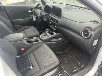 Hyundai Kona 1.6 GDI HEV Comfort Smart N.A.P NL AUTO picture 8