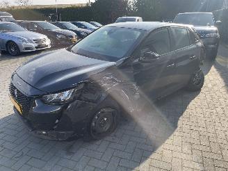 Peugeot e-208 EV Active Pack 50 kWh N.A.P NL AUTO PRACHTIG picture 3