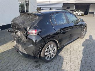 Peugeot e-208 EV Active Pack 50 kWh N.A.P NL AUTO PRACHTIG picture 7