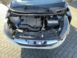 Peugeot 108 1.0 e-VTi Première N.A.P NL AUTO picture 19