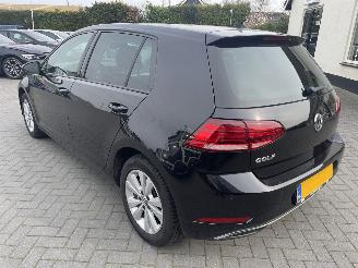 Volkswagen Golf 1.0 TSI Comfortline N.A.P NL AUTO PRACHTIG!!! picture 2