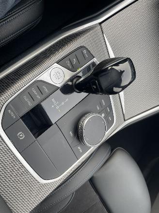 BMW 3-serie 318i Executive Edition M-PAKKET N.A.P NL AUTO PRACHTIG!!! picture 20