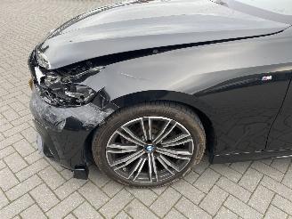 BMW 3-serie 318i Executive Edition M-PAKKET N.A.P NL AUTO PRACHTIG!!! picture 25