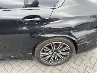 BMW 3-serie 318i Executive Edition M-PAKKET N.A.P NL AUTO PRACHTIG!!! picture 26