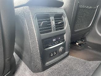 BMW 3-serie 318i Executive Edition M-PAKKET N.A.P NL AUTO PRACHTIG!!! picture 19