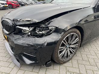 BMW 3-serie 318i Executive Edition M-PAKKET N.A.P NL AUTO PRACHTIG!!! picture 24