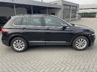 Volkswagen Tiguan 1.4 TSI Comfortline N.A.P NL AUTO PRACHTIG!!! picture 5
