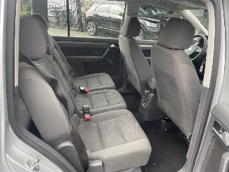 Volkswagen Touran 1.9 TDI Trendline BlueMotion 7 persoons N.A.P NL AUTO picture 13