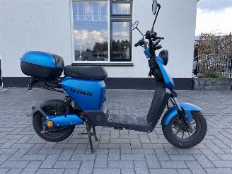 damaged scooters La Souris  Snorscooter E-ID-K1 Basic 2025/2
