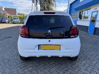 Peugeot 108 1.0 e-VTI  ALLURE picture 7