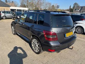 krockskadad bil auto Mercedes Glk-klasse 350 4Matic 272pk 2010/3
