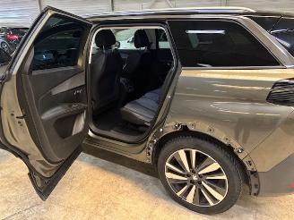Peugeot 5008 1.2 PT Premium 7-pers NAP picture 11