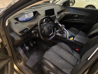 Peugeot 5008 1.2 PT Premium 7-pers NAP picture 12