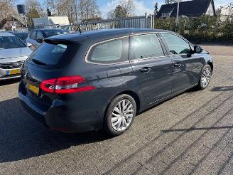 Peugeot 308 1.5 HDI Blue Lease picture 6