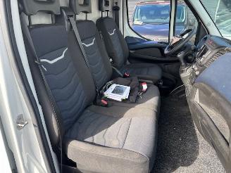 Iveco Daily 2.3 L2H3 Automaat  NAP picture 10