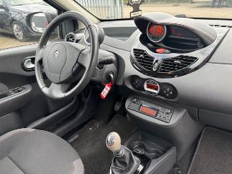 Renault Twingo 1.2 16v Dynamic  airco picture 10