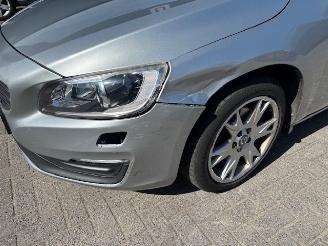 Volvo V-60 1.5 T3 Nordic+ automaat 152pk picture 6