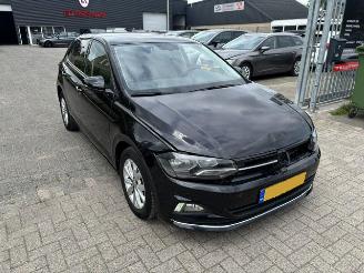 Vaurioauto  passenger cars Volkswagen Polo 1.6 TDI Comfort Clima 2018/11