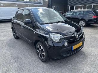 krockskadad bil auto Renault Twingo 1.0 SCe Automaat Limited 2019/3